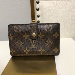 Louis Vuitton Classic Monogram Wallet in Brown